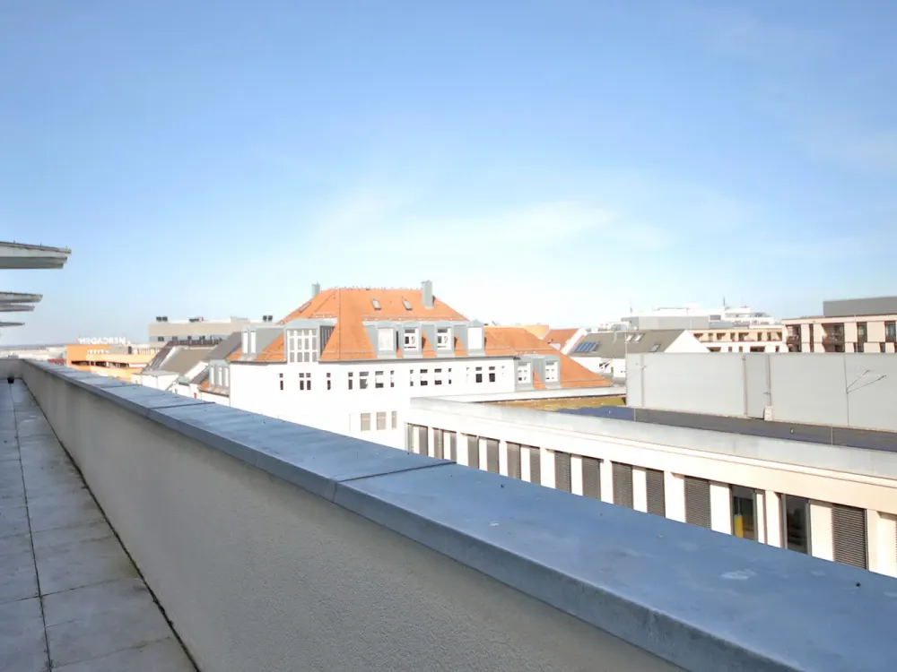 View over Böblingen: Exclusive 3-Room Apartment on the Top Floor!