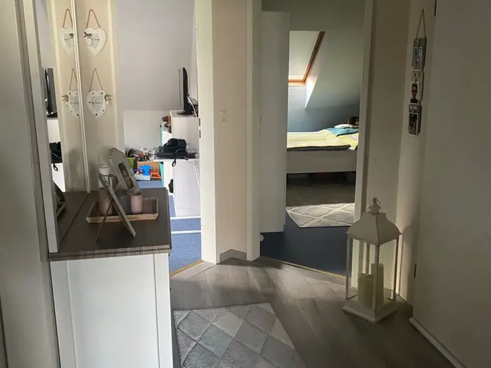 Wohnen mit Charakter: Gepflegte 3-Zimmer-Dachgeschosswohnung in Paderborn