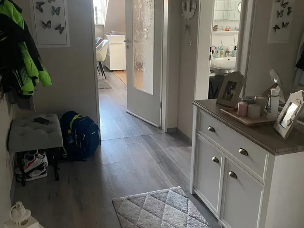 Wohnen mit Charakter: Gepflegte 3-Zimmer-Dachgeschosswohnung in Paderborn