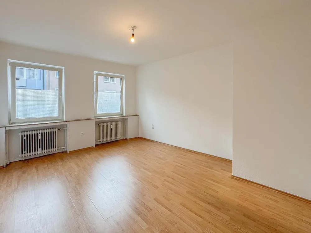 3 ROOMS, TERRACE, RENOVATED, PRIME LOCATION, optional PARKING SPACE
