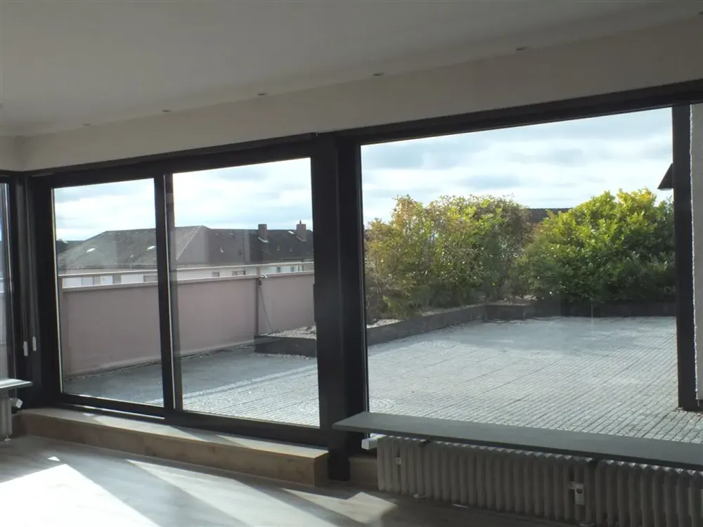 Penthouse mitten in Nauheim mit ca. 135m² Wohnfläche und 185m² Terrasse und Garage