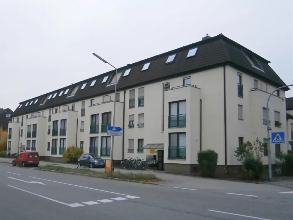 2-Room Apartment with Roof Terrace and Underground Parking Space