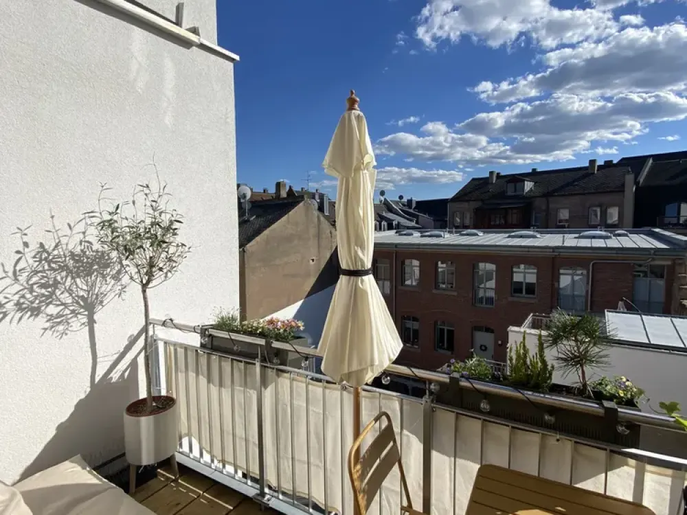 Kernsanierter Altbau mit Charakter, 3,5 Zimmer in Fürth