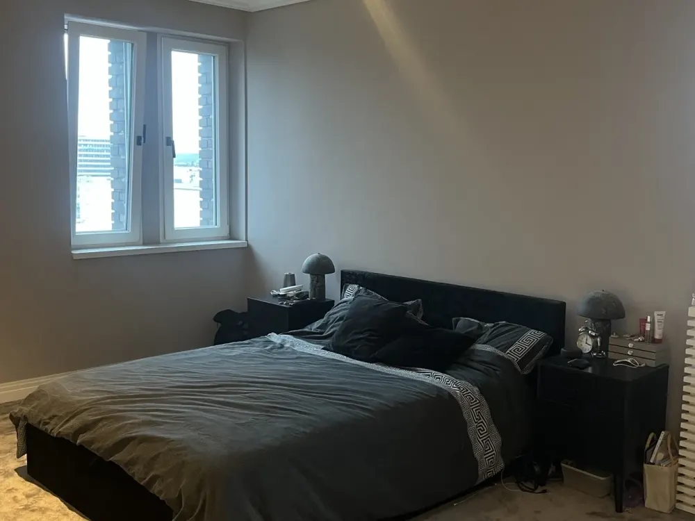 High-quality 3-room apartment with 2 bathrooms in prime location
