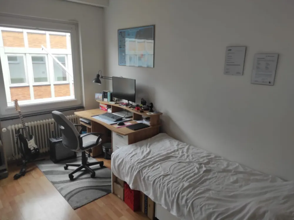 Furnished 22.3m2 Room Between Castle and Market Square