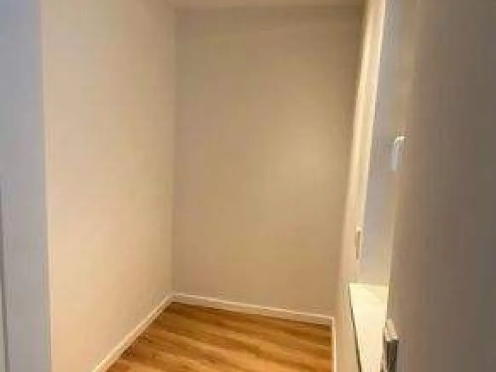 2 Room Loft with Walk-in Shower and Loggia, Brauerstr. 8, 66123 Saarbrücken
