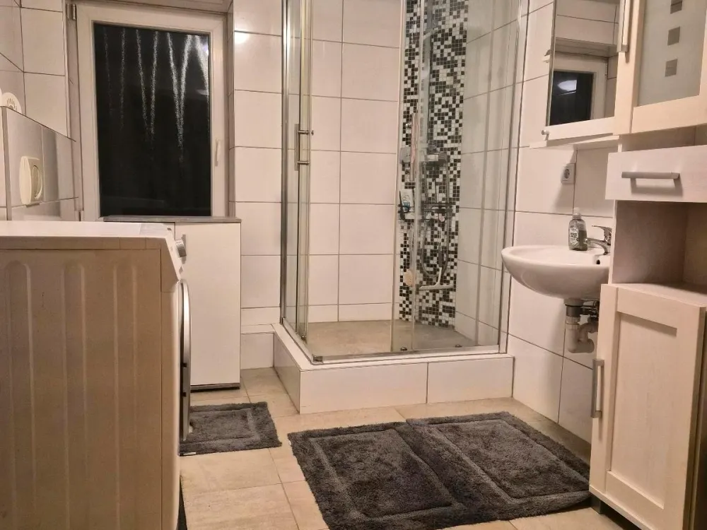 Furnished Apartment in Achim Uesen
