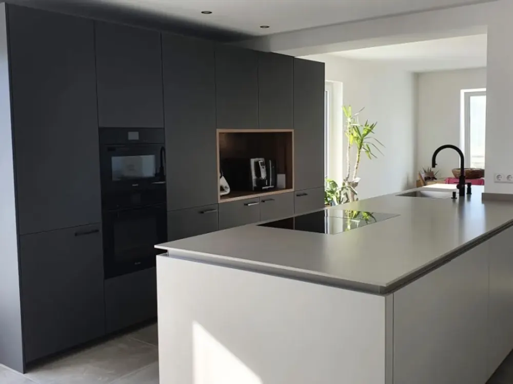 Exceptional 3.5-Room Apartment with High-End Features in Rheinstetten
