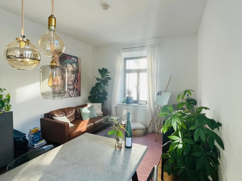2-Room Apartment Schwanthalerhöhe for Sublease from October 2026