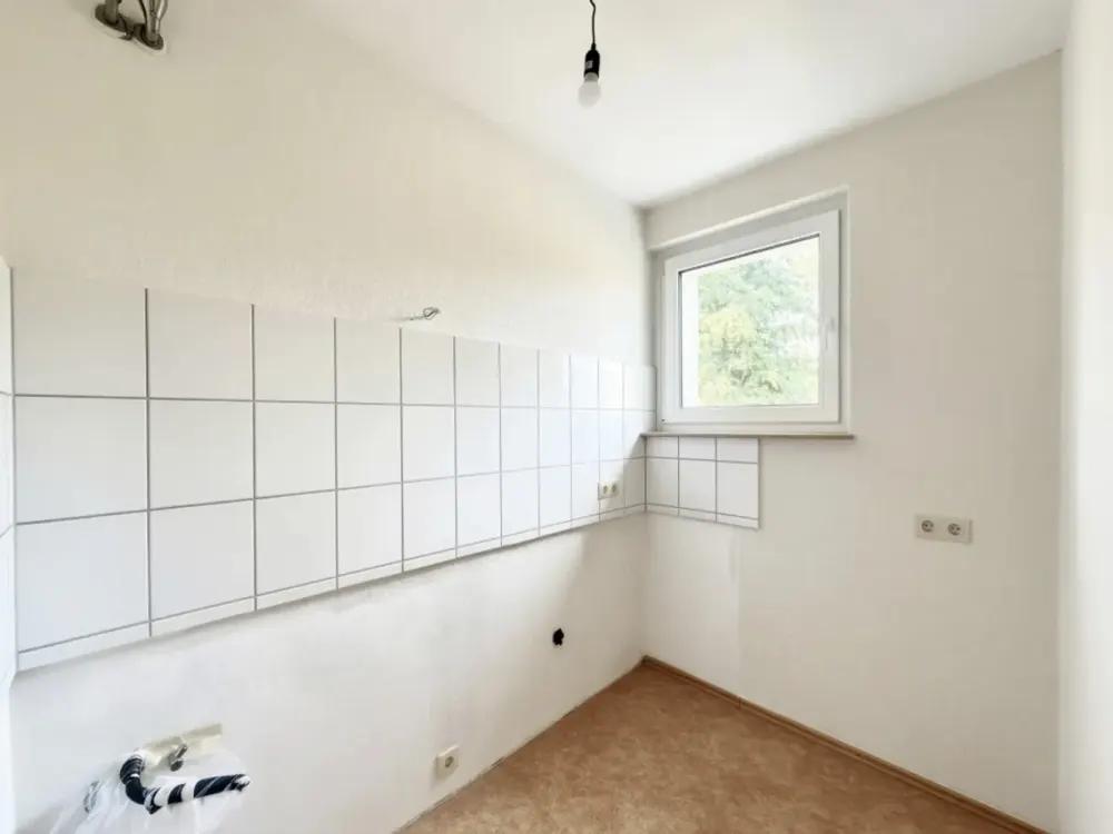 Practical 1-Room Apartment in Hannover Wülfel