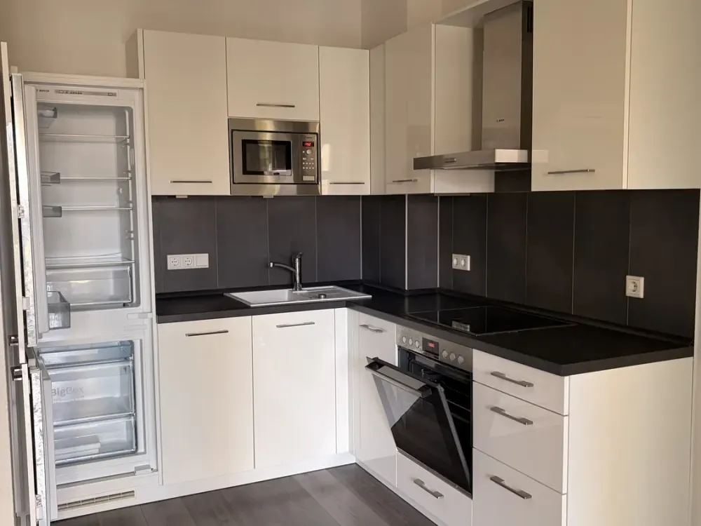 Lebendig wohnen in Dresden: Moderne 2-Zimmer-Wohnung in der Friedrichstadt