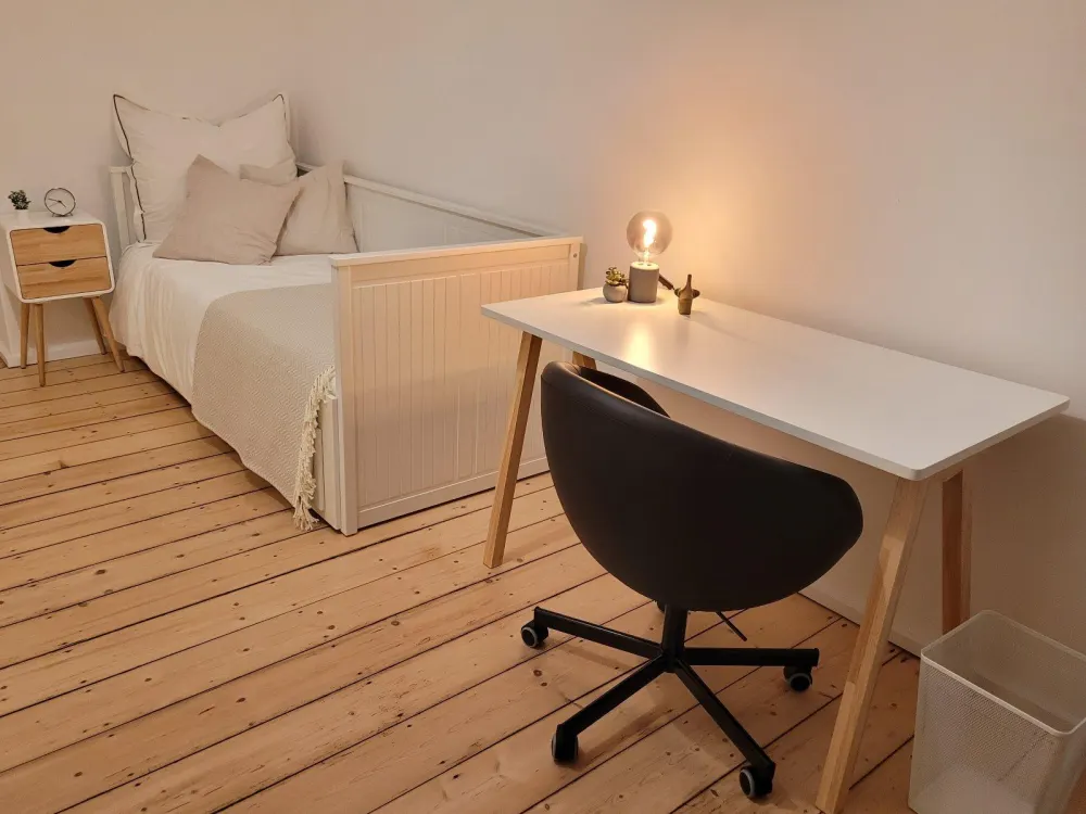 Shared flat room, furnished, Düsseldorf Central Station only about 10 min, apartment