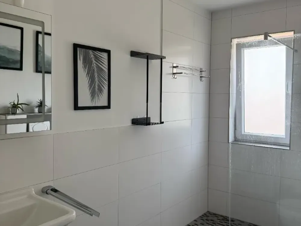 Zuhause mit 2,5 Zimmern und Stellplatz in Düsseldorf