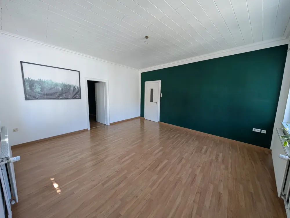 Spacious Apartment in the Direct City Center with New Facade Insulation, Windows, and Heat Pump