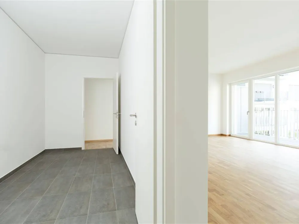 Great, beautiful 3-room apartment | large balcony | elevator | parquet | underground parking space