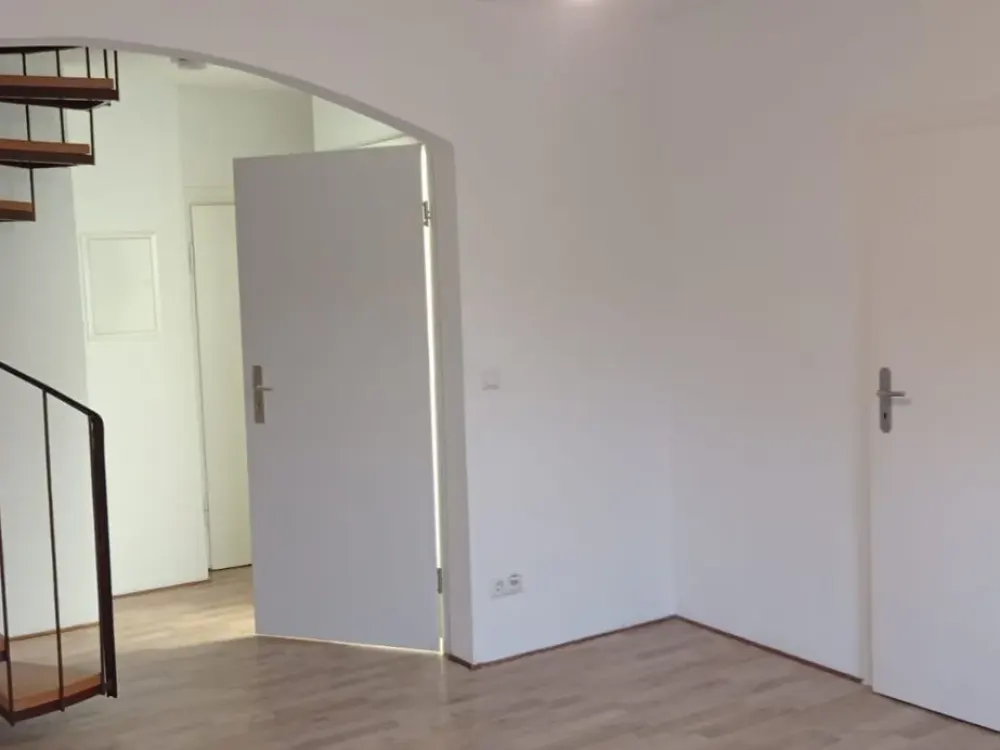 Bright, spacious apartment in quiet residential street in Ratingen-Süd - with shared garden use
