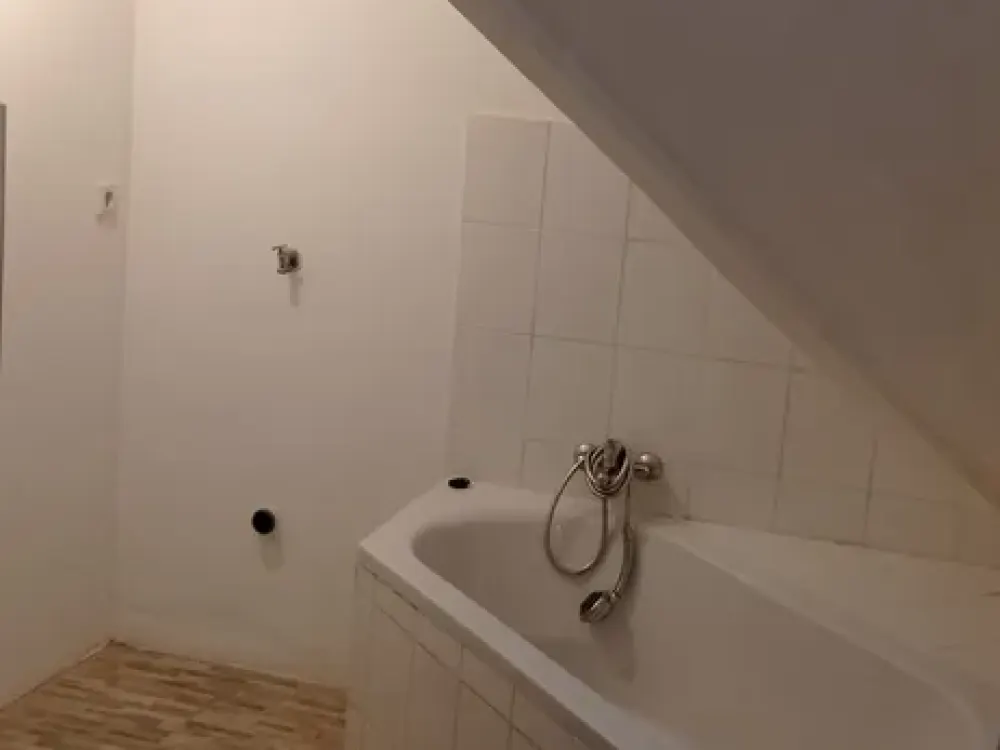 Bright, spacious apartment in quiet residential street in Ratingen-Süd - with shared garden use