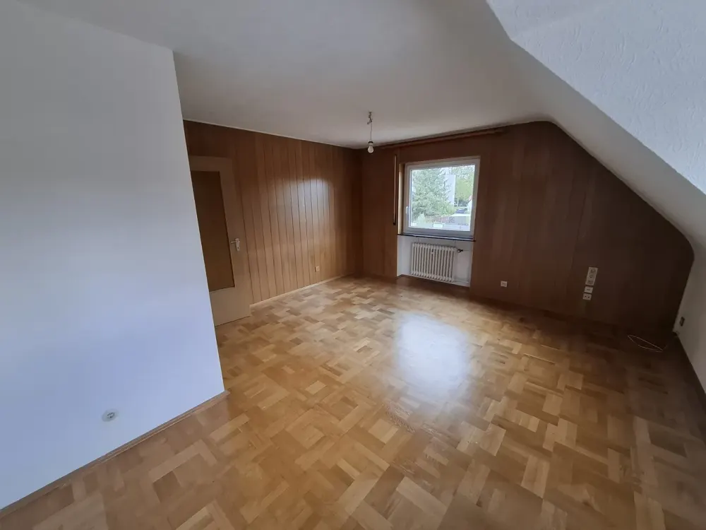 Attractive 3-Room Apartment for Rent in Karlsruhe-Bulach