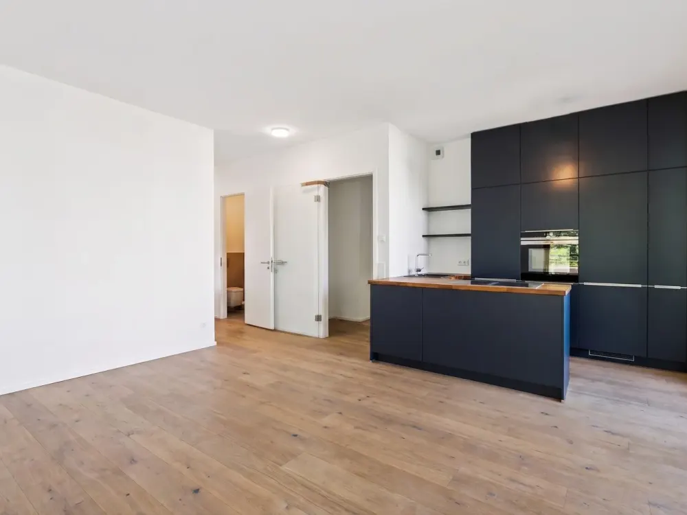 Attractive 3-Room Apartment in Prime Location
