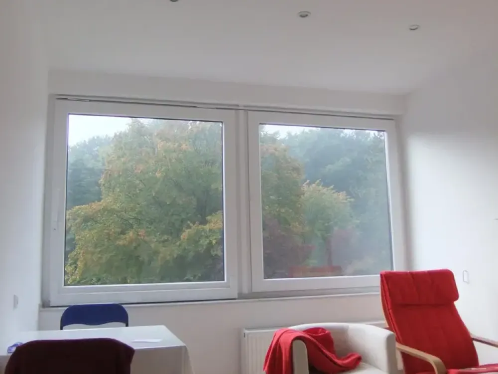 DO-Brechten, directly by the forest, approx. 40sqm attic, 2-room studio, balcony-effect windows, only for single person