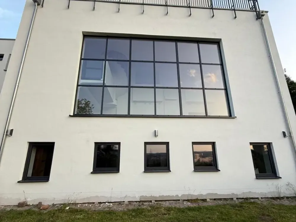 Spectacular 5-Room Apartment with Gigantic View and Genuine Penthouse in the Best Residential Location