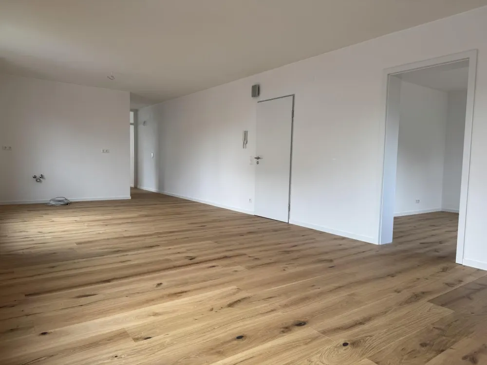 Erstbezug nach Kernsanierung, Moderne 3-Zimmer-Wohnung in Friedrichshafen