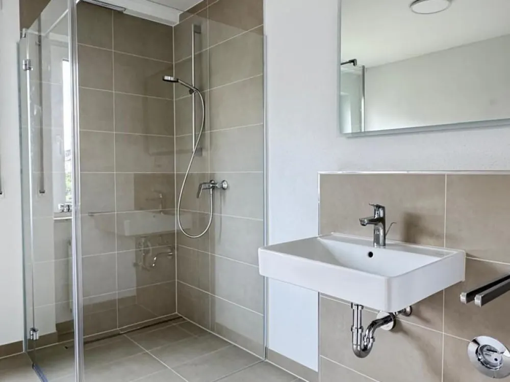Erstbezug nach Kernsanierung, Moderne 3-Zimmer-Wohnung in Friedrichshafen