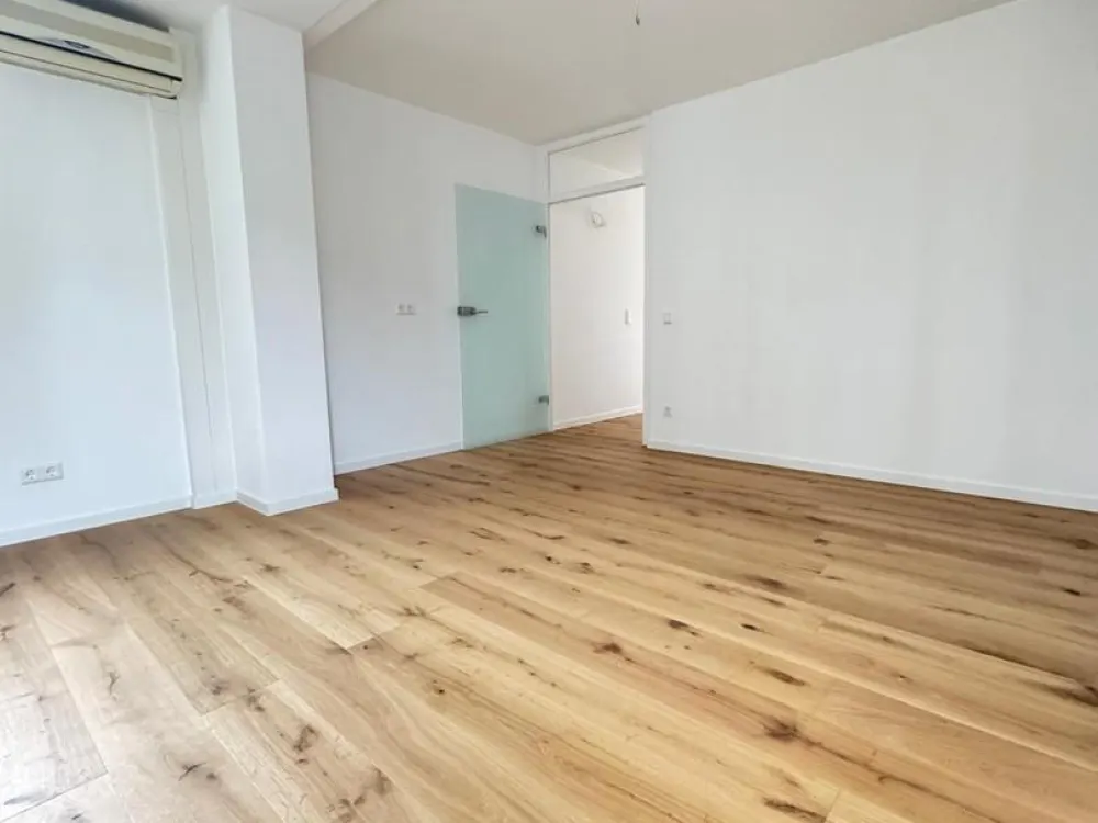 Erstbezug nach Kernsanierung, Moderne 3-Zimmer-Wohnung in Friedrichshafen