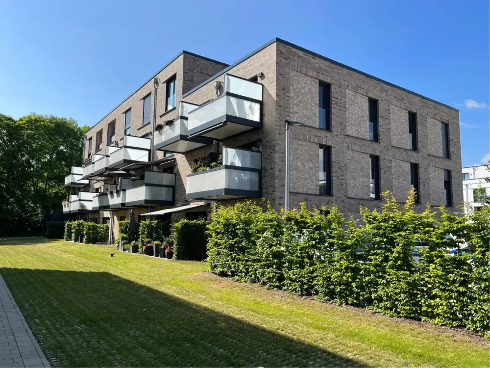 Erstbezug in Sehnde - moderne 4-Zimmer-Penthousewohnung mit Tageslichtbad, Loggia & Aufzug