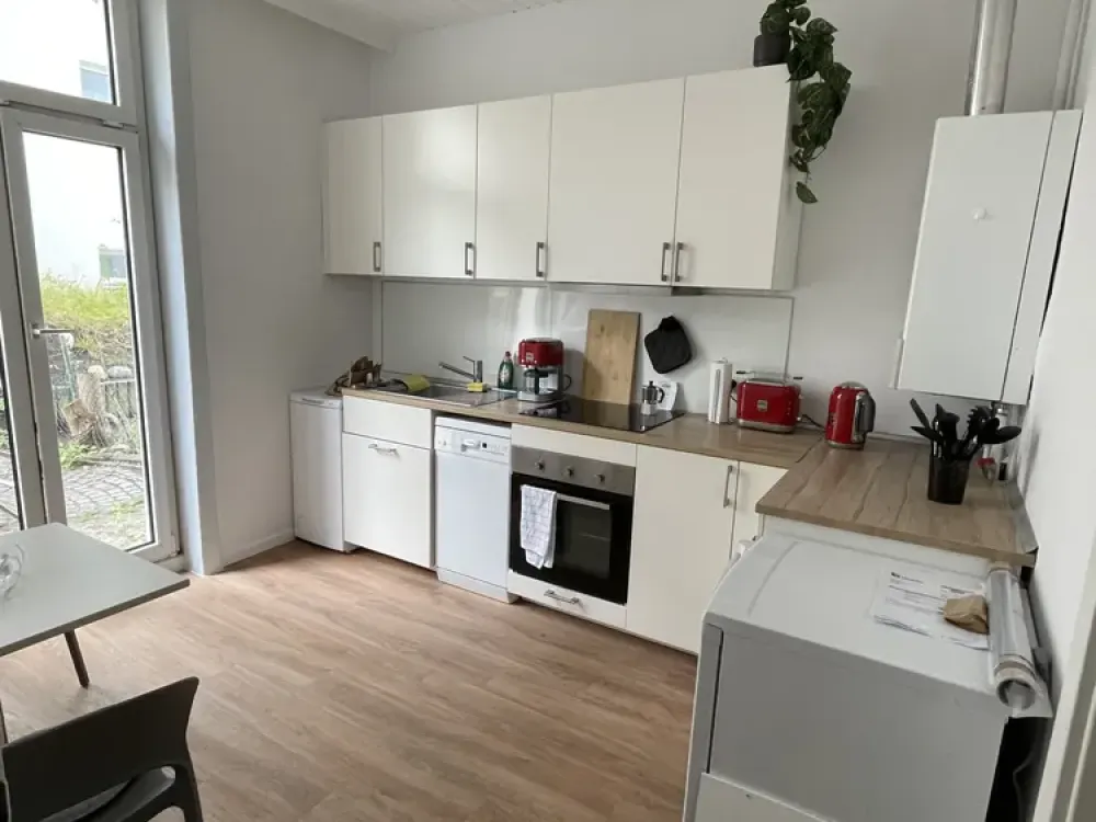 Modern eingerichtetes Apartment mit Terrasse mitten im beliebten Hamburg-Eimsbüttel