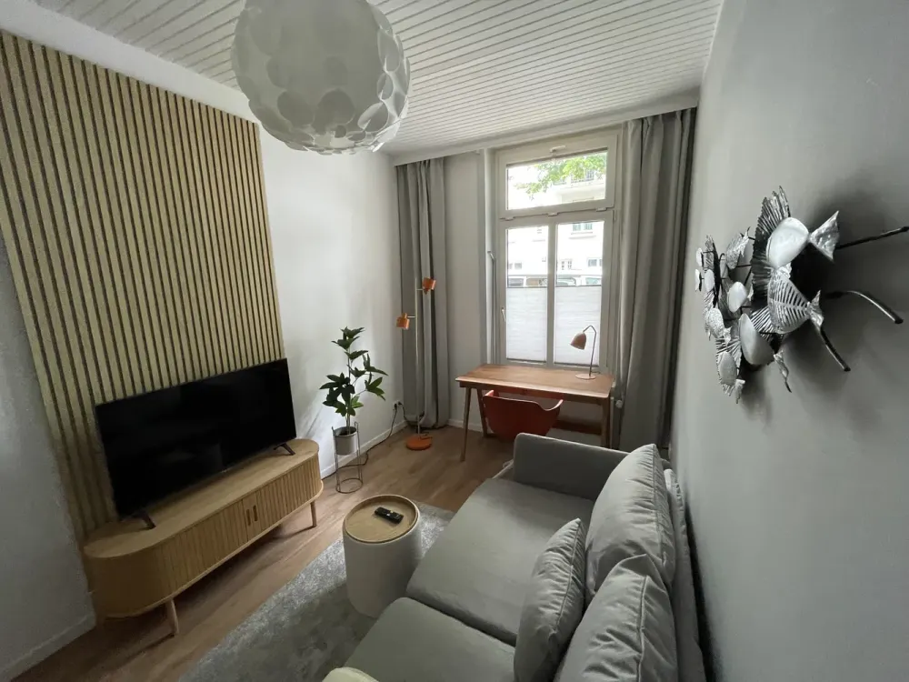Modern eingerichtetes Apartment mit Terrasse mitten im beliebten Hamburg-Eimsbüttel