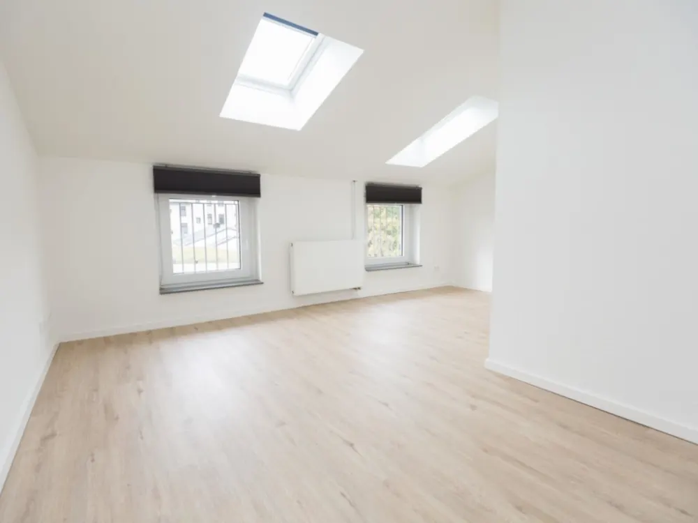 13 sqm unfurnished shared flat room available from 01.12 in Hamburg-Harburg