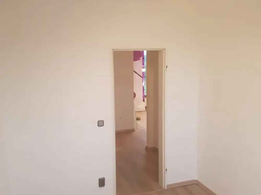 Renovated 3.5 Rooms with New Kitchen and Balcony