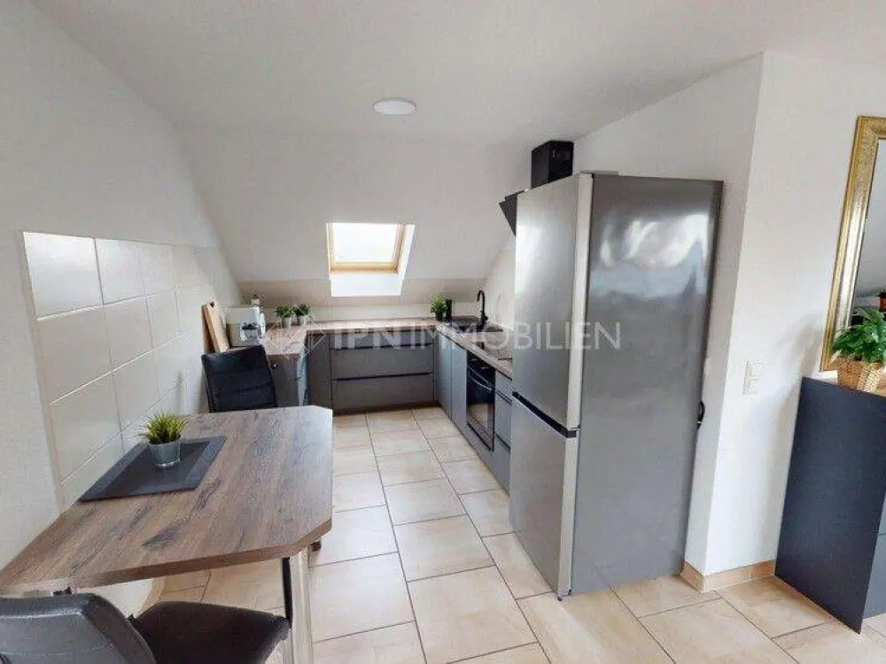 Bright Attic Apartment with Loft Character