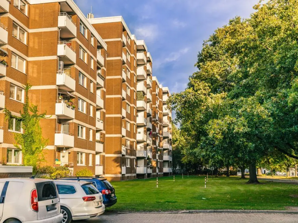 WBS Required: Renovated 3-Room Apartment in Langenhagen - with New Bathroom -