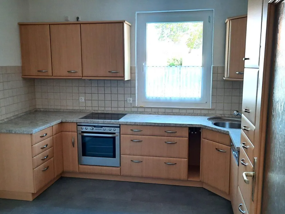Großzügige 2 ZKB-Wohnung in einem MFH in Kassel Kirchditmold