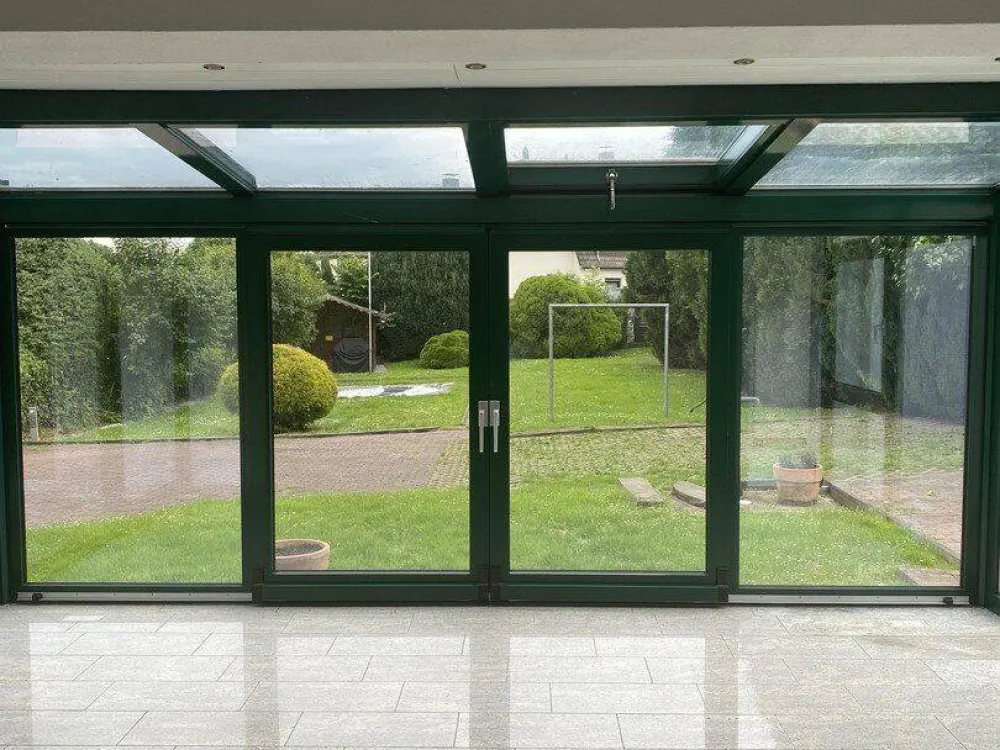 Exklusive 2 Zimmer Wohnung für Gartenliebhaber