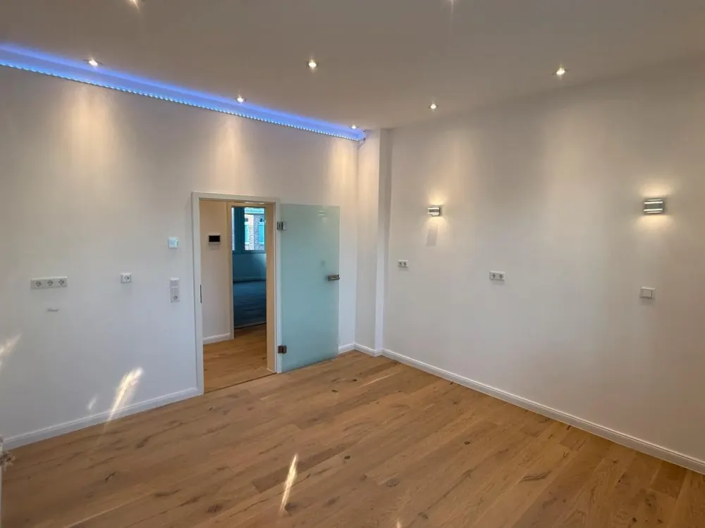 +++ 15 min to Ddorf/Köln, SG OHLIGS PREMIUM, 4 rooms, balcony, ~120m