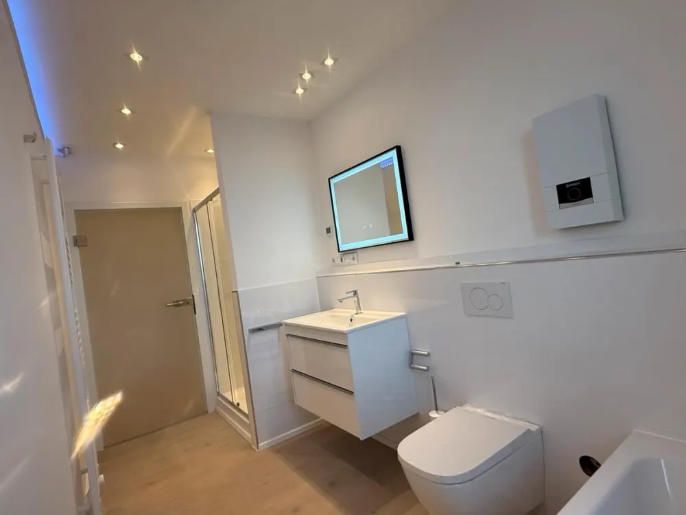 +++ 15 min to Ddorf/Köln, SG OHLIGS PREMIUM, 4 rooms, balcony, ~120m