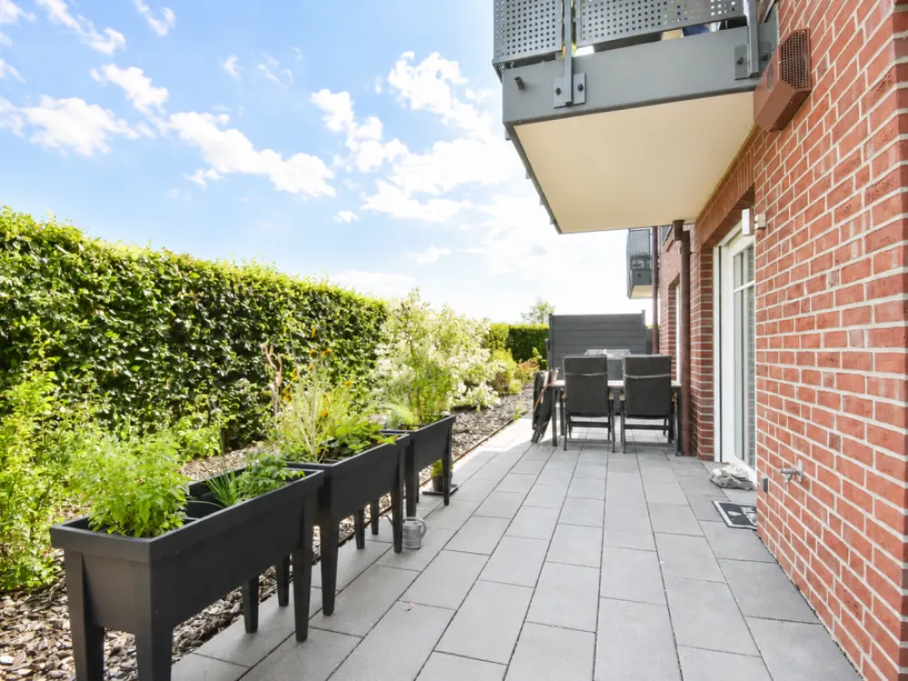 In idyllic location: "Modern 2-room new-build apartment in Hamburg-Kirchwerder"
