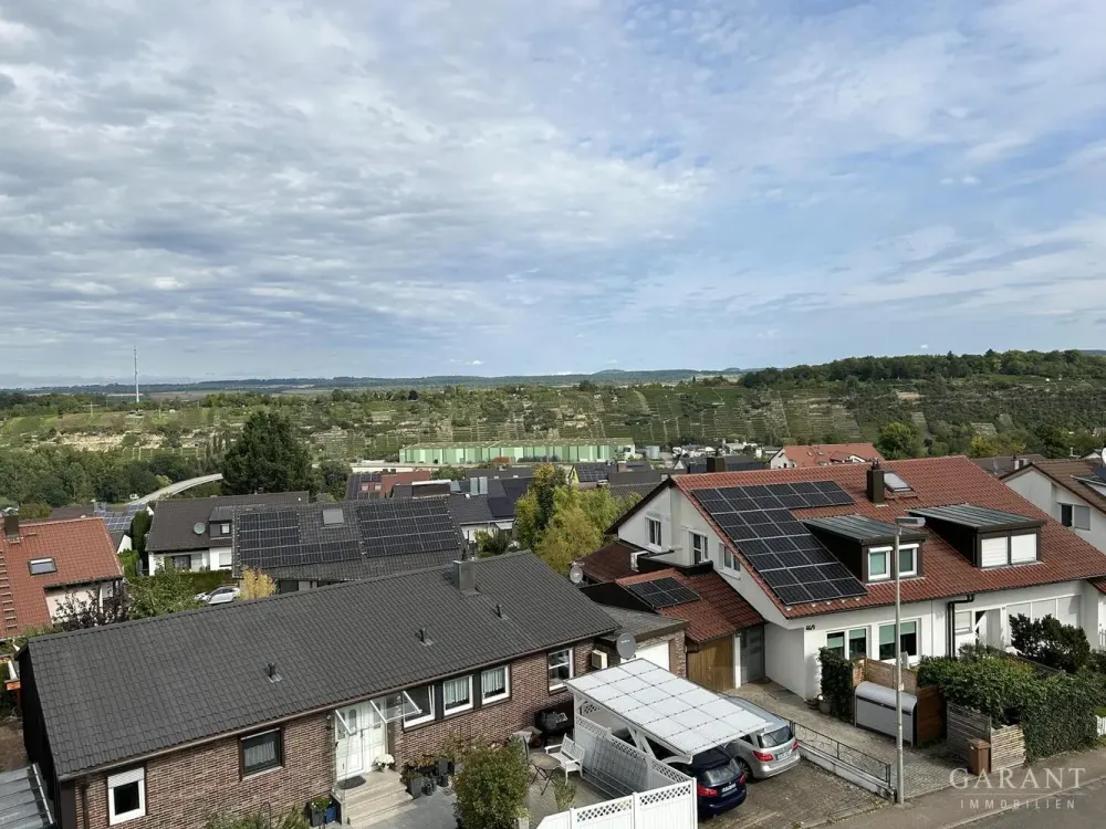 3 1/2 Room Attic Apartment in Benningen am Neckar