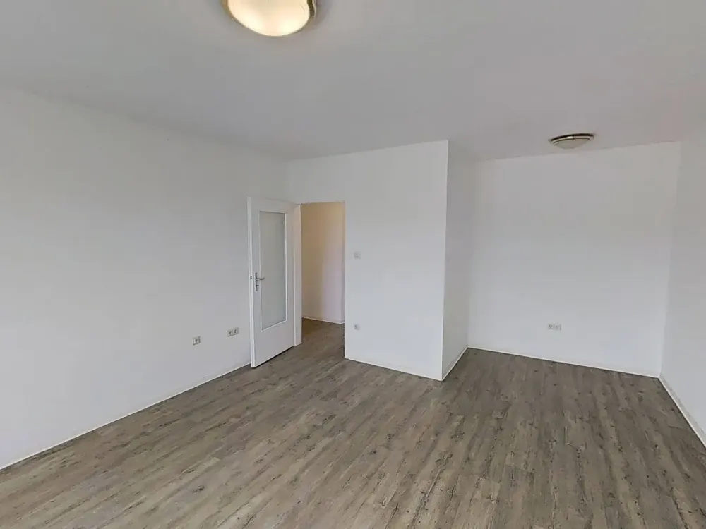 Große 3-Zimmer-Wohnung mit BALKON und viel Komfort in Paderborn-Sennelager