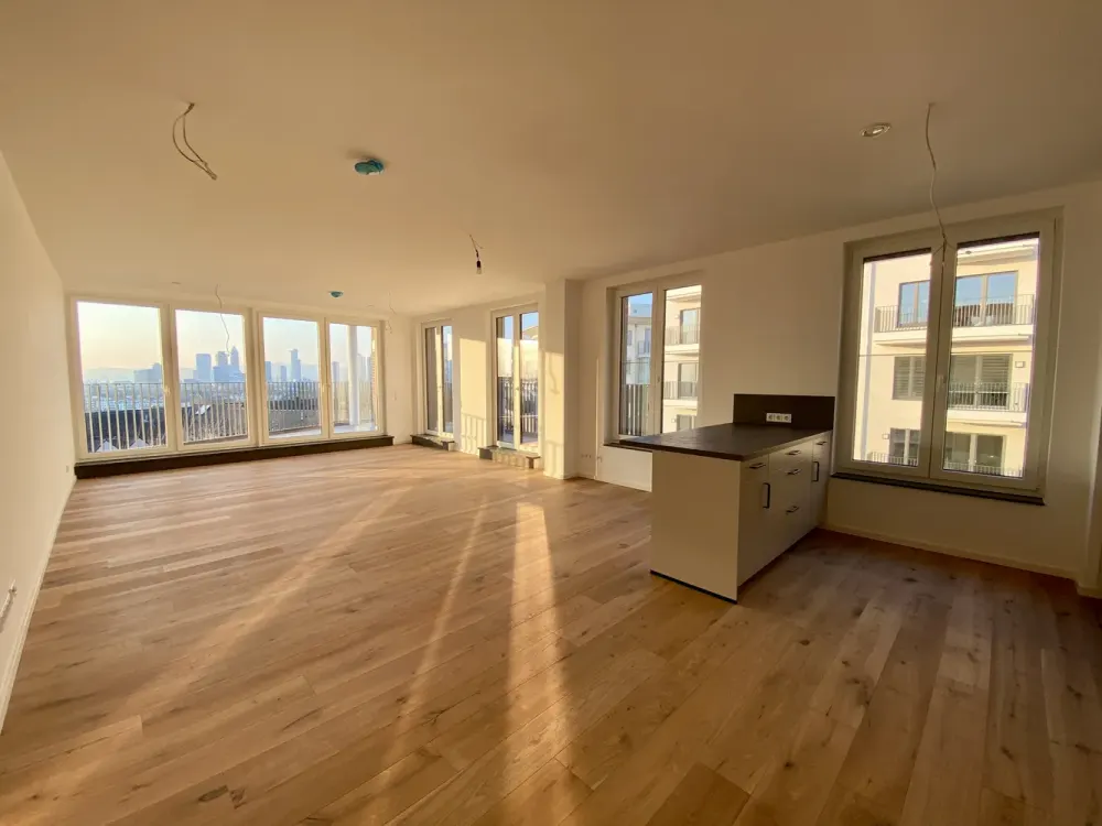 Exklusive 4-Zimmer Wohnung mit EBK