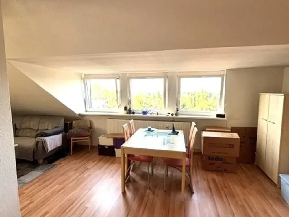 With Wonderful Distant View: 3-Room Apartment in Kassel-Jungfernkopf