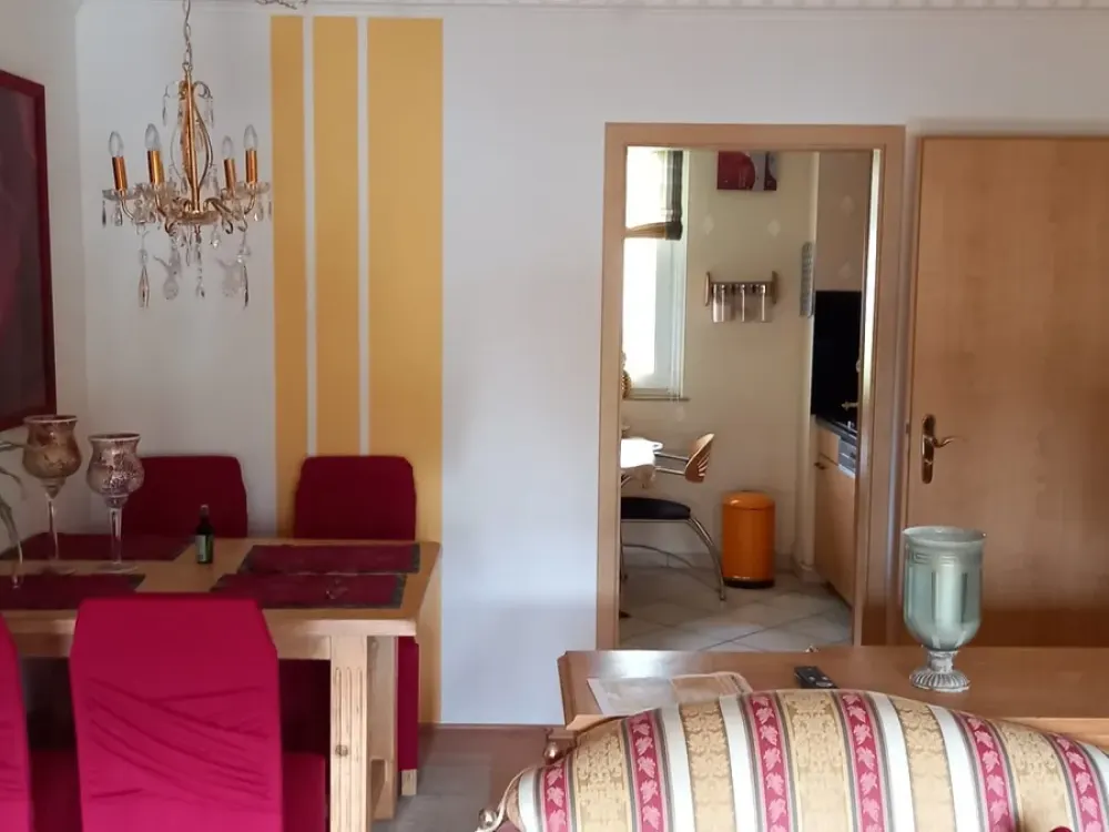 Well-laid-out 3-room apartment with winter garden in München-Am Hart