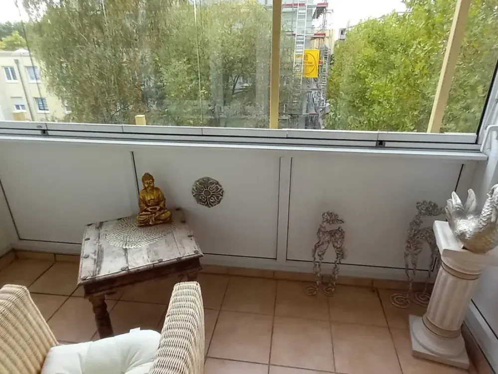 Well-laid-out 3-room apartment with winter garden in München-Am Hart