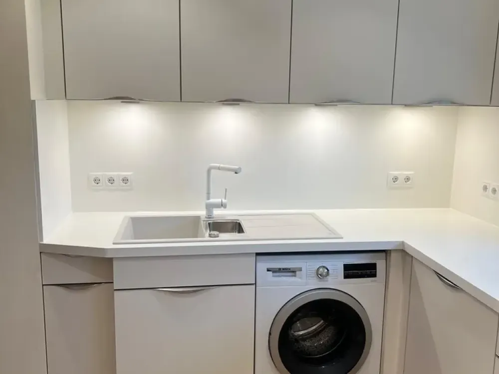 Completely Renovated Bright 2.5 Room Apartment in Markdorf for Long-Term Rent