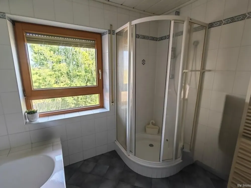 2-Room Attic Apartment with South-Facing Balcony in Pleß