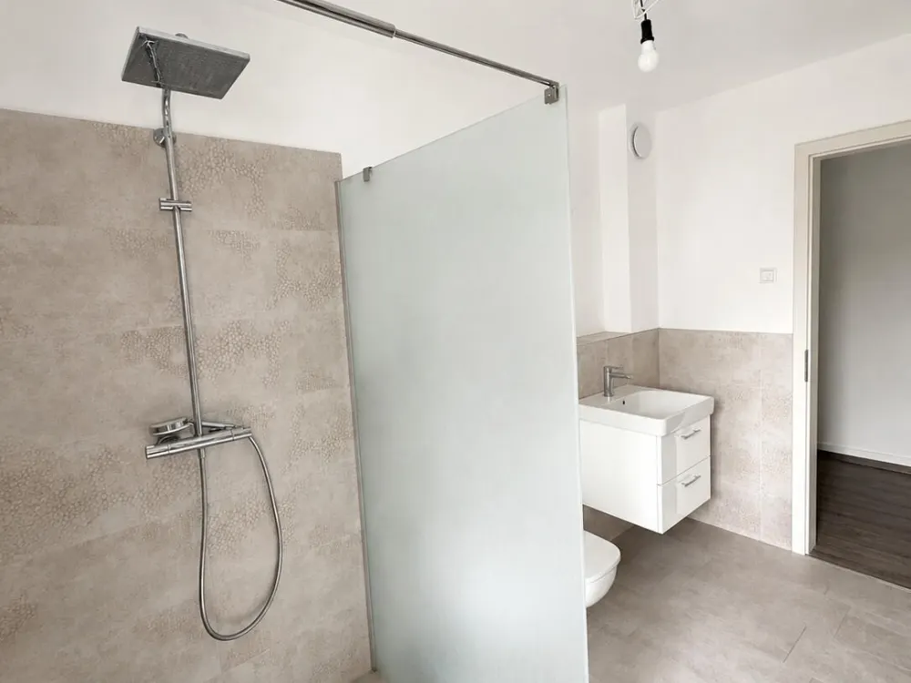 Neuwertige und helle 3 Zimmer Wohnung in beliebter Lage von Hamburg-Niendorf