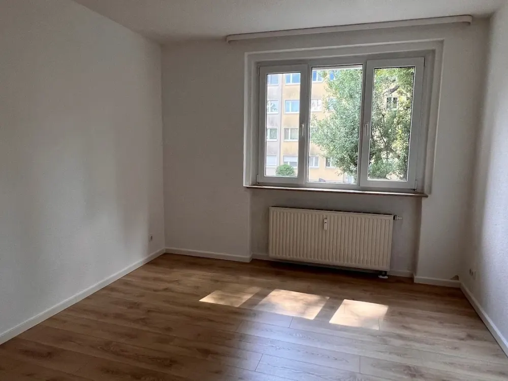 * Helle Wohnung in grüner Lage - ID 6579 *
